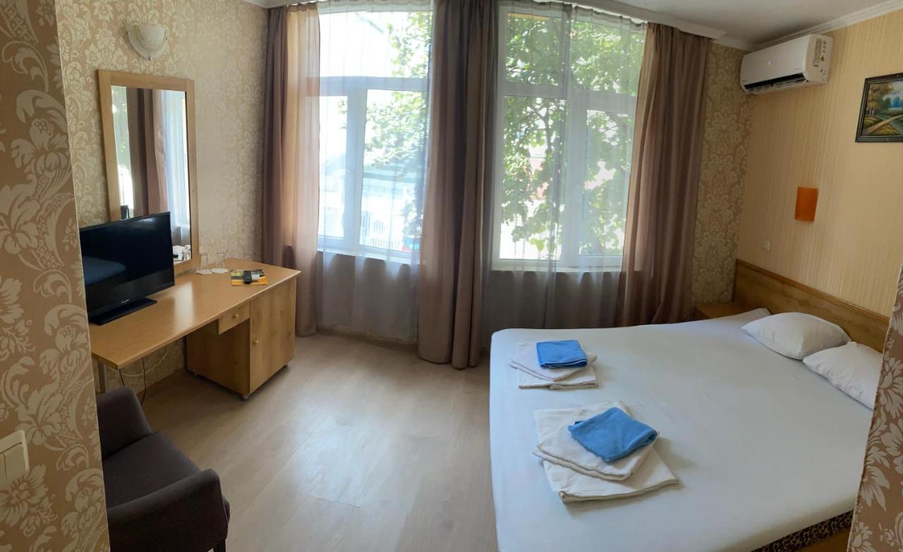 Еника Hotell Varna Eksteriør bilde
